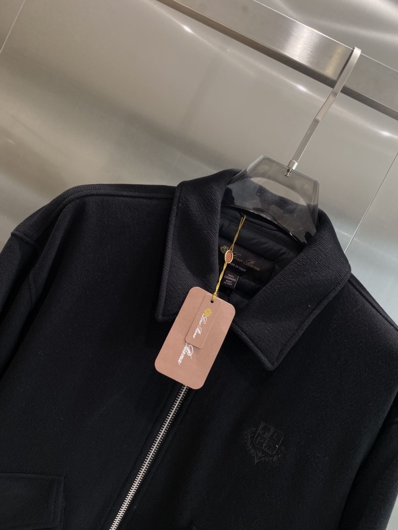 L0r0 P1ana outwear